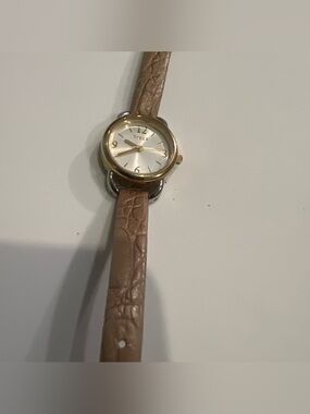 Timex Women's Beige Leather Strap Watch with Gold Tone Bezel